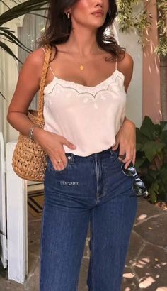 French Effortless Style, Romantic Ingenue Style, Updating Closet, French Inspired Fashion, 2024 Style, Feminine Chic, Romantic Outfit, Daily Style, Cute Summer Outfits