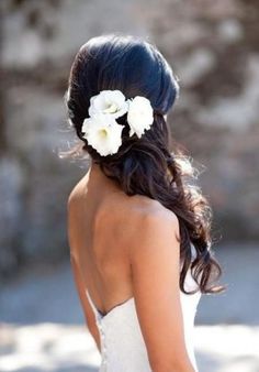 Side Swept Bridal Hair Flower Hair Pins Wedding, Summer Wedding Hairstyles, Event Hair, Wavy Wedding Hair, Beach Wedding Hair, Wedding Hairstyles Half Up Half Down, Bridal Hair Flowers