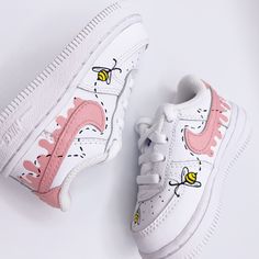 Cute Low-top Sneakers With Soft Sole, Customizable Pink Sporty Sneakers, Cute White Sneakers With Rubber Sole, Cute White Custom Sneakers For Streetwear, Cute White Low-top Custom Sneakers, Playful White Sneakers With Rubber Sole, Playful White High-top Sneakers, Playful White Customizable Sneakers, Customizable Pink Lace-up Sneakers