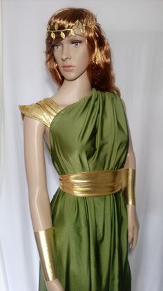 Grecian Roman Egyptian Toga Aphrodite Gown Venus dress Spartan Goddess costume role play.  Spartan gown can come in many color options. includes gold belt, 2 arm/leg wraps and gold leaf  crown. Athena Goddess Costume, Gold Halloween Costume, Greek Toga, Persephone Greek Goddess, Roman Dress, Gold Leaf Crown, Greek Goddess Dress, Gold Halloween, Toga Party