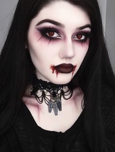 Vampyr Smink, Dracula Makeup, Maquillage Halloween Vampire, Vampire Makeup Looks, Vampire Makeup Halloween, Monster Makeup