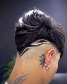 🍃🍃 Cross Design Haircut, Side Shave Design, Shave Designs, V Cut Hair, Barbers Cut, Shaved Hair Designs, Hair Barber, Undercut Women, Haircut Designs