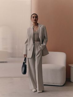 LICHI - Online fashion store :: Palazzo trousers with pleats at the waist and contrasting button Classy Church Outfits, Minimalism Outfit, Office Outfit Inspiration, Mint Outfit, Curtain Modern, Modele Hijab, Set Outfits, Online Fashion Store, Single Breasted Jacket