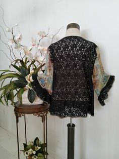 Tapestry Needlepoint, French Tapestry, Dinner Jacket, Kimono Fashion, Needlepoint, Black Lace, Tapestry, Velvet, Lace