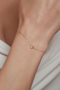 14K Solid Gold Dainty Heart Bracelet / Tiny Heart Bracelet / Jewelry Gift for Her - Etsy Cute Gifts For Your Girlfriend Jewelry, Bracelet Simple Gold, Minimalist Double Heart Bracelets As Gift, Adjustable Heart Cut Bracelet For Valentine's Day, Double Heart Bracelet Valentine's Day Gift, Valentine's Day Adjustable Heart Bracelet, Adjustable Heart-shaped Delicate Chain Bracelet, Adjustable Delicate Heart-shaped Chain Bracelet, Adjustable Delicate Heart Shaped Chain Bracelet