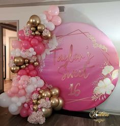 Asian Party Themes, Gold Theme Party, 21st Bday Ideas, Hawaiian Party Decorations, Camping Birthday Party, Diy Balloon Decorations, Baby Gender Reveal Party