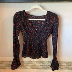 This Top Is Adorable! It Features Long Bell/ Flutter Sleeves. It’s Brand New And Never Worn But The Tags Have Been Removed. Size Small But Could Also Fit Xs Flutter Sleeves, Floral Top, Bell Sleeve, Aeropostale, Flutter Sleeve, Bell Sleeves, Floral Tops, Top Blouse, Womens Tops