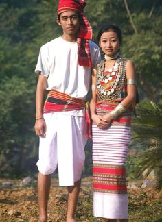 Diwali Songs, India Traditional Dress, North East India, Indian Dolls, Arunachal Pradesh, Northeast India, Seven Sisters, India Culture, Traditional Indian Dress