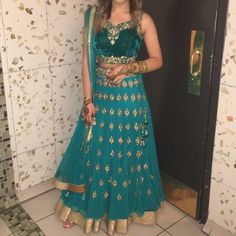 This Beautiful Outfit Has A Velvet Crop Top & Mesh Veil, Only Worn Once. Alterations Can Be Made! Party Lengha, Indian Party, Velvet Crop Top, Sea Green, Beautiful Outfits, Veil, Crop Top, Size 4, Maxi Dress