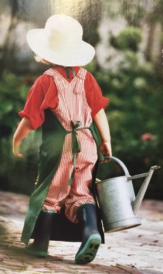 ... so love this image ... future keepers of this EARTH ... Milk Maid, Farm Living, Watering Cans, Children's Garden, Country Kids, Farms Living, Strawberry Fields, Natural Garden, Kids Corner