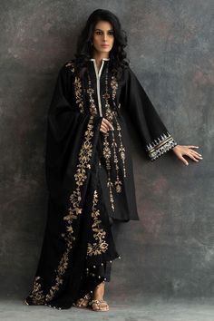 Nida Azwer, Pakistan Dress, Pakistani Formal Dresses, Indian Designer Suits, Salwar Kamiz, Desi Clothes