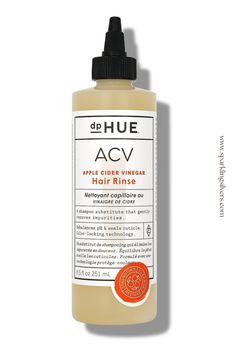 ACV: A Miraculous Rinse for Health and Shine of Natural Gray Hair! Brighten Gray Hair, Apple Cider Vinegar Hair, Color Stripping Hair, Apple Cider Vinegar Hair Rinse, Vinegar Hair Rinse, Apple Cider Vinegar Rinse, Apple Cider Vinegar For Hair, Grey Hair Care, Vinegar Rinse