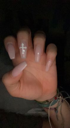 Nails W Cross Design, White Nails With Cross Design, Nails Inspiration Cross, Christian Nails Acrylic, Church Nails Designs, God Nails Design, Christian Acrylic Nails, Nails With A Cross Design