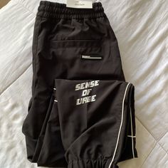 Zaradnwr. Nwt Zara Black Bottoms For Streetwear, Casual Zara Pants For Streetwear, Trendy Zara Bottoms For Streetwear, Zara Sporty Black Bottoms, Zara Black Sporty Bottoms, Camo Jogger Pants, Khaki Joggers, Zara Summer, Black Jogger Pants