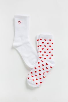 Perfect Vanetines and cute heart themed socks 1 pair white sock with all over read hearts 1 pair white sock with embroidered red heart on cuff Cuff measurement - 4.5" Aesthetic Socks, Heart Tights, Valentines Socks, Pretty Socks, Red Heart Patterns, Heart Socks, Heart Themed, Fabric Heart, Women Crew Socks