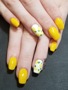 Pastel Yellow Lemon Nails, Lemon Nails Art, Cavetown Nails, Eid Nails, Nails Lemon, Bridal Shower Nails, Character Nails