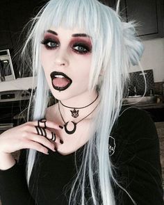 Fete Emo, Fantasy Make-up, Halloweenský Makeup, Scene Girl, Hair Color Pastel, Emo Makeup