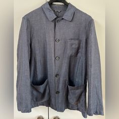 Stunning Jacket. Fantastic Condition. Please Review All Photos Before Bidding. Made In Italy. Approx Measurements: Chest 50” Shoulder 20” Sleeve 25.1 “ Length 31.4 Denim Blue Long Sleeve Blazer With Pockets, Denim Blue Blazer With Pockets, Classic Long Sleeve Denim Blue Blazer, Blue Linen Outerwear With Pockets, Spring Blazer With Spread Collar And Pockets, Casual Linen Outerwear With Hidden Button Closure, Spring Blazer With Pockets And Spread Collar, Indigo Long Sleeve Outerwear With Buttoned Pockets, Unstructured Denim Blue Outerwear For Workwear