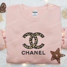 Product detail: Trendy Hoodie With Embroidered Logo, Trendy Cotton Sweatshirt With Embroidered Logo, Pink Trendy Sweatshirt With Embroidered Logo, Trendy Pink Sweatshirt With Embroidered Logo, Shirt Brand Logo, Disney Characters Halloween, Cool Fathers Day Gifts, Best Mothers Day Gifts, St Patrick's Day Gifts