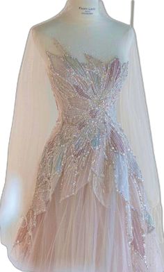 Old Money Prom Dress, A Line Ball Gown, Prom Dress Inspo, Prom Dress Inspiration, Pretty Prom Dresses, Weather Wear, Fairytale Dress, Grad Dresses, Romantic Dress