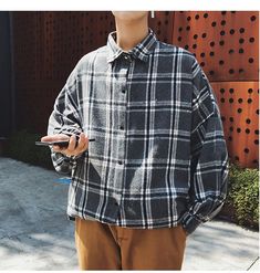 Grey Color Block Plaid Loose Men Fleece Shirt – Tomscloth Streetwear Korean, 90s Fashion Men, Streetwear Winter, Streetwear Shirts, Loose Shirt, Harajuku Streetwear, New Retro, Men Shirt Style, Vintage Plaid