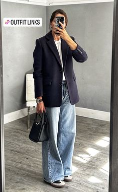 Denim Street Style, Stylish Outfits For Women Over 50, Day Outfits, Classy Work Outfits, Fashion 2024, Blazer With Jeans