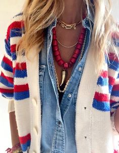 Outfit Primavera 2023, Vetement Hippie Chic, Jeans Jewelry, Necklace Outfit, Cardigan Outfit, Casual Chique