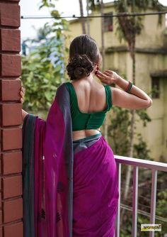 Amrapali Boutique, Saree Poses, Indian Fashion Saree, Indian Photoshoot, Saree Photoshoot, Jamdani Saree, Saree Models, Stylish Sarees, West Bengal