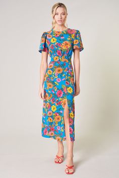 Twiggy Floral Bloom Floral Midi Dress – Sugarlips Bold Heels, A Line Midi Skirt, Scoop Neck Midi Dress, Blue Floral Midi Dress, Valentine Dress, Elegant Maxi Dress, Curvy Dress, Mod Dress, 80 Dress