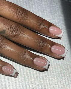 French Tips No Acrylic, Gel Nails Short French Tips, Biab French Tips, Short Straight Nails, French Nails Black Women, Curved French Tip Nails, Dip Nails French Tip, Short Coffin Nails French Tip, Medium Length French Tip Nails