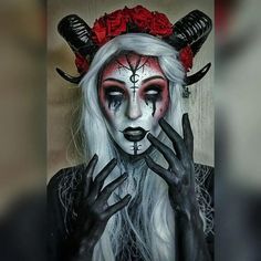 New Ideas For Halloween Costumes, Creepy Halloween Face Makeup, Scary Beautiful Halloween Makeup, Creepy Halloween Face Paint, Gothic Demon Costume, Womens Halloween Makeup Scary, Halloween Costumes Lillith, Creepy Demon Makeup, Demonic Halloween Costume