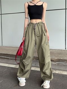 1Measurement In CMsizeWaist(cm)Hips(cm)Length(cm)M76104102L80110103XL82112104XXL86114105 Green Cargo Pants Women, Parachute Trousers, Looks Hip Hop, Streetwear Cargo Pants, Parachute Pant, Y2k Harajuku, Baggy Cargo Pants, Streetwear Mode, Women Y2k