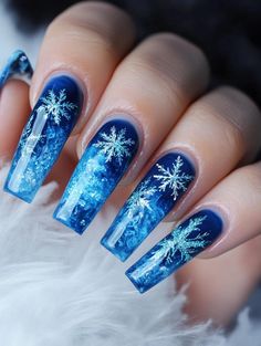 Blue Winter Nails Coffin, Holiday Nails Blue, Christmas French Nails, Holiday Manicure Ideas, Christmas Coffin Nails, Jan Nails, Coffin Nails Christmas, Holiday Nail Art Ideas, Blue Christmas Nails