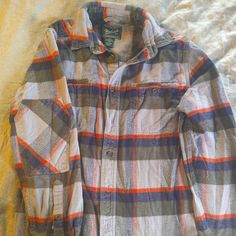 This Listing Is For A Men's Woolrich Flannel Shirt, Never Worn Without Tags. Men's Size Medium. Flannel Colors: Navy, Gray, Orange, And Hunter Green. Pockets On Front Button Up. Elbow Patches. Great Condition, Never Worn. The Back Of Shirt Has Some Unique Vented Areas At Top. Includes Spare Buttons In The Inside Lining. Smoke- Free Home. Orange Cotton Shirt With Pockets, Orange Long Sleeve Shirt With Pockets, Orange Casual Cotton Flannel Shirt, Casual Orange Cotton Flannel Shirt, Navy Gray, Elbow Patches, Hunter Green, Casual Shirts For Men, Flannel Shirt