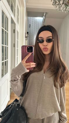 Mode Inspo, Urban Chic, Retro Chic, Headband Hairstyles, Outfits Casuales, Comfy Outfits, Hair Trends