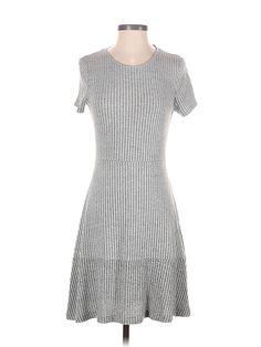 Gap Casual Dress Size: X-Small Gray Dresses - used. No Fabric Content, DropWaist, Crew Neck, Short, Short Sleeve | Gap Casual Dress - DropWaist: Gray Dresses - Used - Size X-Small Cheap Fitted Gap Dresses, Gray Casual Dress, Gray Dresses, Houndstooth Dress, Solid Dress, Drop Waist, Gray Dress, Second Hand Clothes, Clean Out