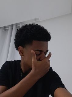 Mini Afro Hairstyles Men, Low Afro Taper, Afro Taper Fade Black Men, Taper Fade Afro, Hair Wallpaper, Taper Fade Short Hair, Fade Haircut Curly Hair