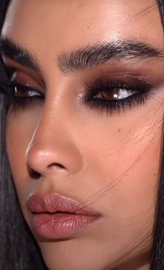 Brown Lashes Makeup, Elegant Makeup Hooded Eyes, Bushy Brows Makeup, Wine Red Makeup Look, Dark Glam Aesthetic, Dark Ethereal Makeup, Dark Brown Eyes Makeup, Race Makeup, Aries Ascendant