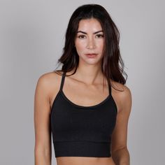 Seamless Keyhole Back Removable Pads Machine Wash Cold Remove Pads Before Washing 92% Nylon 8% Spandex Reasonable Offers Accepted High Neck Sports Bra, Sports Bra Top, Printed Sports Bra, Tank Top Bras, Crop Top Bra, Racerback Sports Bra, Black Sports Bra, Sports Bra Sizing, Sports Bras