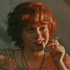 Beverly Marsh Aesthetic, Marsh Aesthetic, Beverly Marsh, Sophia Lillis, 얼굴 드로잉, Photographie Portrait Inspiration, Face Drawing Reference, Human Reference, Face Reference