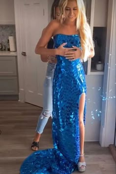 Royal Blue Mermaid Prom Dress, Prom Dresses Strapless, Blue Mermaid Prom Dress, Dream Prom, Prom Dress Long, Stunning Prom Dresses, Evening Dresses Online, Prom Inspo, Mermaid Prom Dress