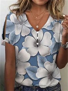 Women's Spring Blue Floral Print Casual V-Neck T-Shirt Light Blue V-neck T-shirt For Summer, Blue V-neck T-shirt For Spring, Light Blue Printed V-neck Top, Women's Spring Outfits, Cheap Clothing, Spring Outfits Women, Blue Floral Print, Floral Print Shorts, Women T Shirts