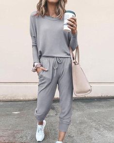 Elegant Pant, Knitted Suit, Traje Casual, Loose Outfit, Casual Suit, Casual Sets, Two Piece Outfit, Outfits Casuales, Long Sleeve Casual