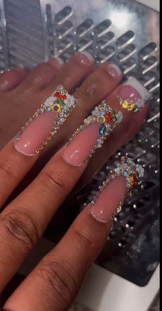 Maddy Perez Nails Euphoria, Rhinestone Designs Nails, Junk French Tip Nails, Birthday Nail Set Ideas Leo, Mariah The Scientist Tattoos, Nail Inspo Extra, Baddie Spam Pfps, Colorful Birthday Nails, Extra Nail Ideas