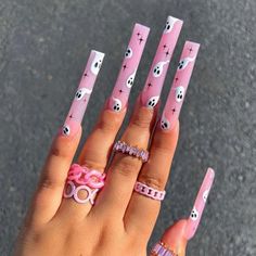 [Package Content] You will get 24 pieces of long square press on nails, a small clear box with glue, and you can trim it to any length you want~ [Quality Material] These pink & cute ghost press on nails are made of quality acrylic material, non-toxic and gentle to your nails and skin, not easy to be scratched, will give you a nice manicure experience. [Easy to Use] After trimming and cleaning your nails, choose a false nail that is suitable for your own nail size, apply with glue, and then press Complex Nail Art, Squoval Acrylic Nails, Spooky Nails, Vampire Makeup, Halloween Press On Nails, Halloween Acrylic Nails, Festival Nails, Christmas Nail Designs, Dream Nails