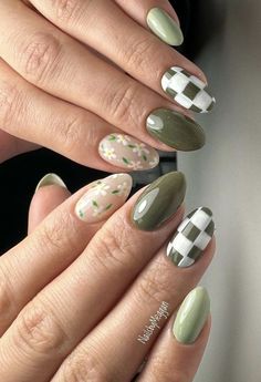 Nail Art Army, Checker Board Nails, Army Green Nails, Olive Green Nails, Nail Art Designs For Beginners, Summer Nails Art, Nail Nail Designs, Nail 2023