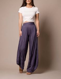 Hippie Pants Outfit, Natural Fibers Clothing, Dye Pants, Tie Dye Maxi Skirt, Estilo Hippy, Tie Dye Pants, Hippie Pants, Bamboo Clothing, Pants Denim