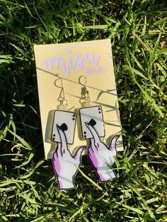 Hisoka Earrings, Hisoka Aesthetic, Hisoka Icon, Hisoka Wallpapers, Shrink Plastic Jewelry, Anime Earrings, Weird Jewelry, Anime Jewelry, Quirky Earrings