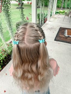 Pre K Picture Day Hairstyles, Toddler Butterfly Clip Hairstyles, Cowgirl Hairstyles For Kids, Children’s Hairstyles, Girls Half Up Hairstyles Kids, Butterfly Hair Clips Hairstyles, Preschool Hairstyles Girl