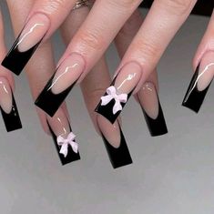 Hello Kitty Nails Acrylic Coffin Short, Simple Long Square Nails, My Melody Nails Short, Black Pink And White Nails, Nails Simple Long, Nails With Charms Black, Black And Light Pink Nails, Acrylic Nail Designs Square, Black Coquette Nails